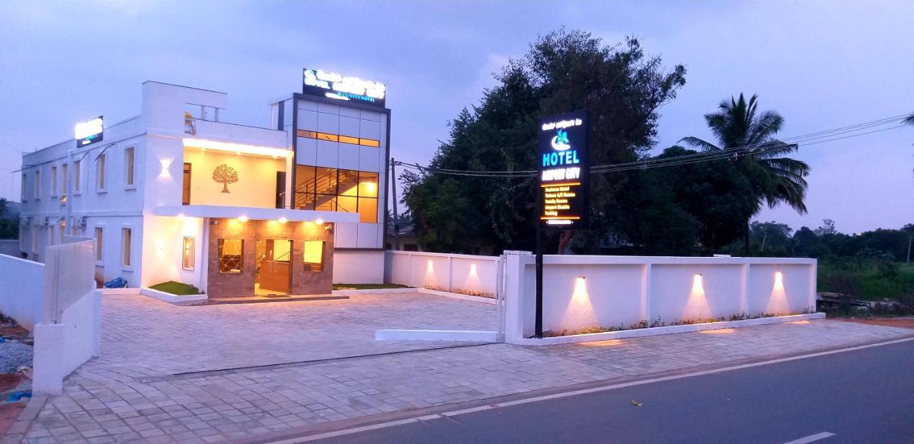 Hotel Airport City Dod Jala エクステリア 写真